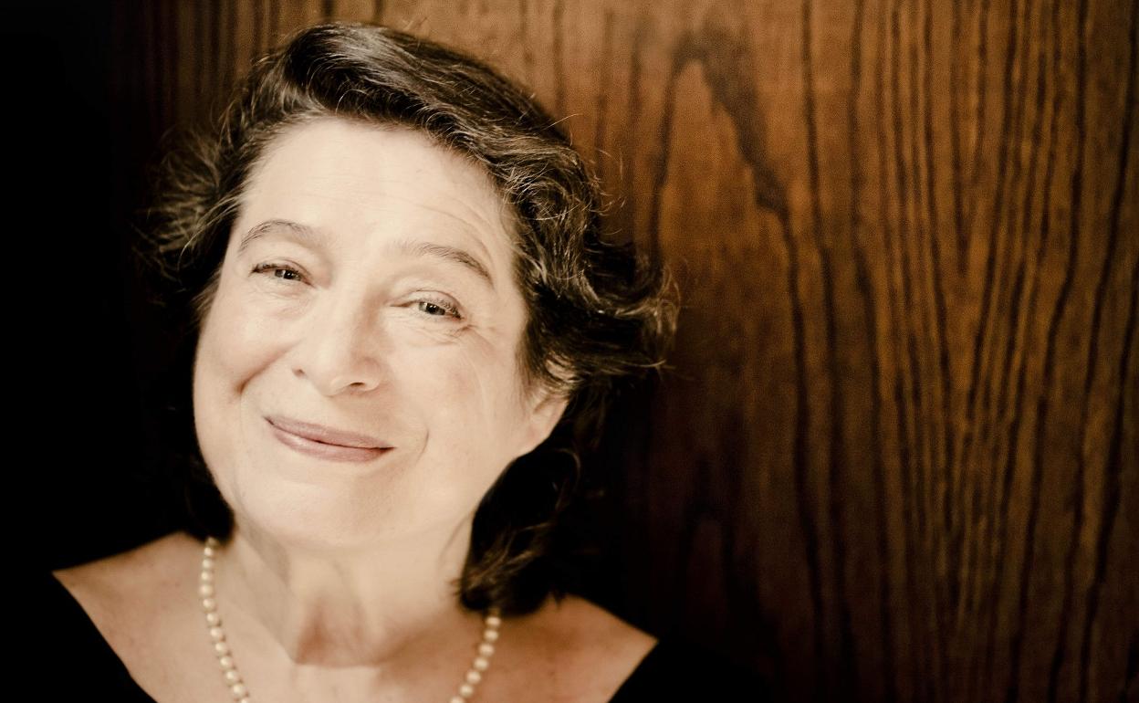 Elisabeth Leonskaja, en una imagen promocional. 