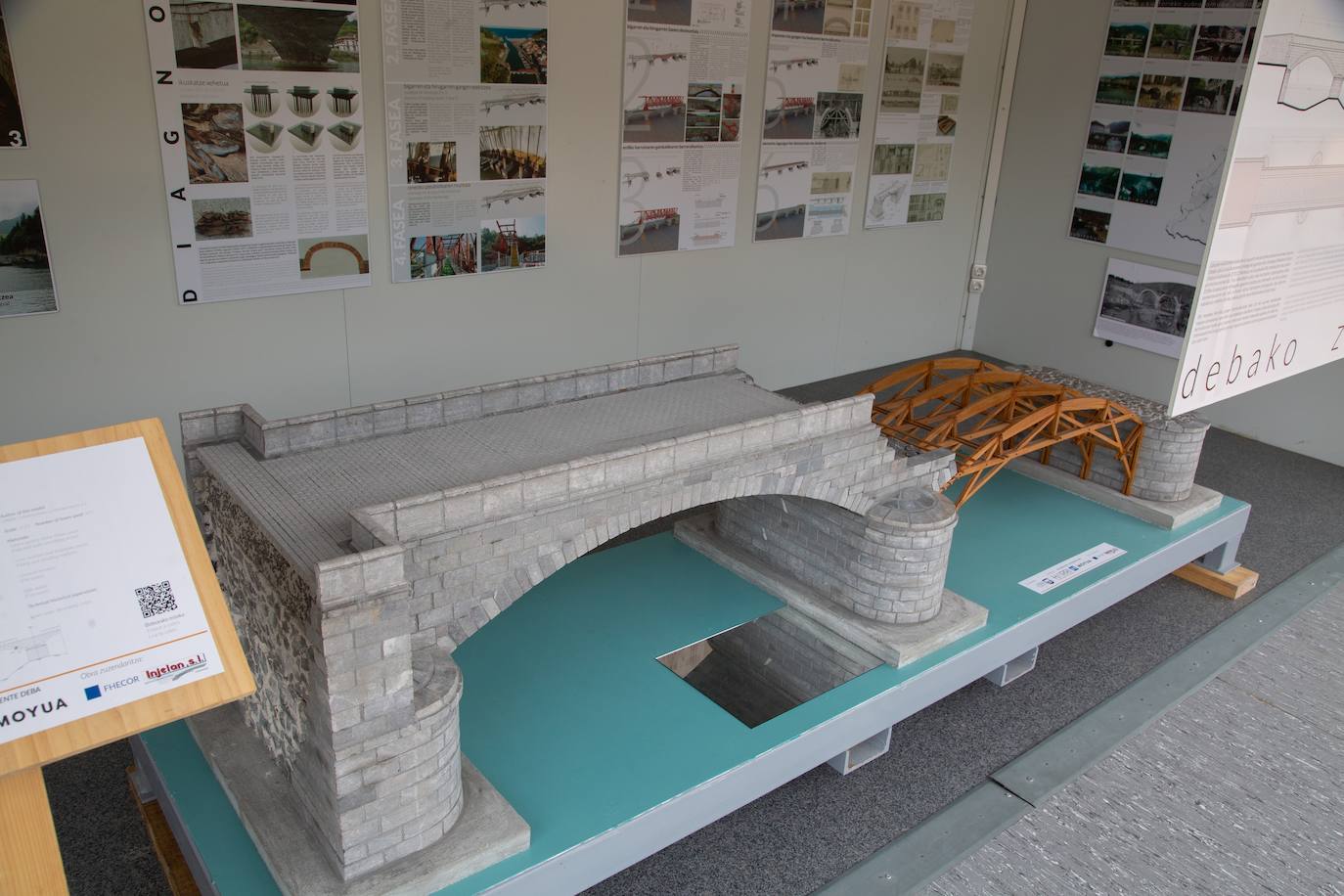 Fotos: Reconstrucción piedra a piedra