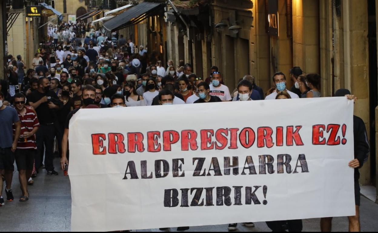 Manifestación en la Parte Vieja