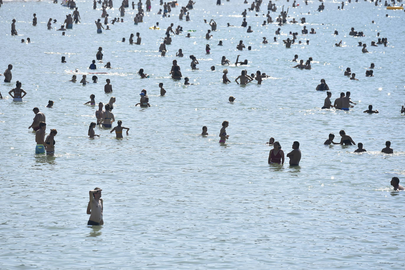 Fotos: Gipuzkoa afronta 72 horas de calor y mañana se activará la alerta amarilla