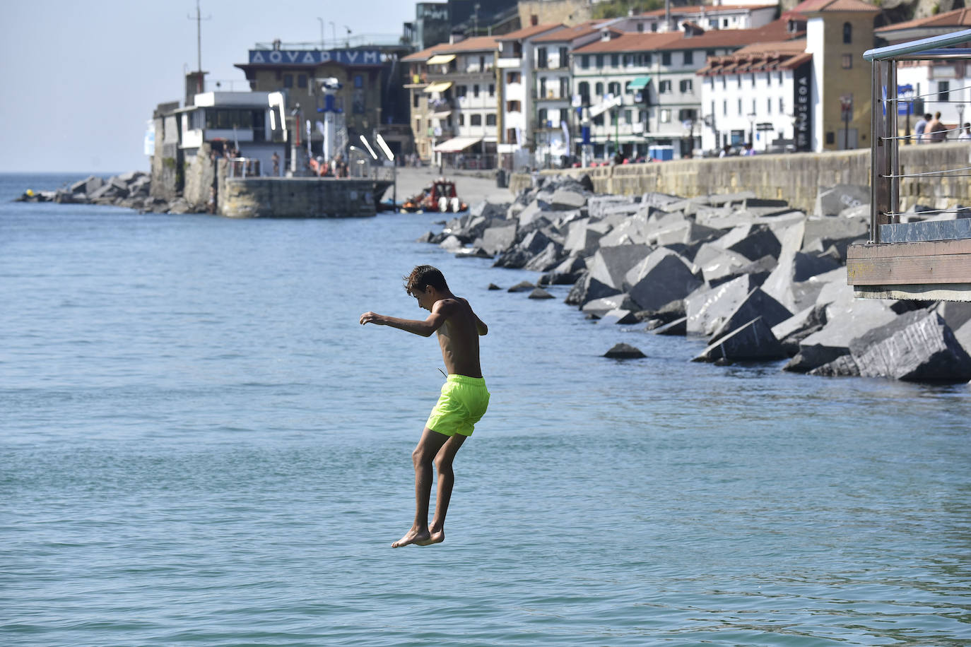 Fotos: Gipuzkoa afronta 72 horas de calor y mañana se activará la alerta amarilla