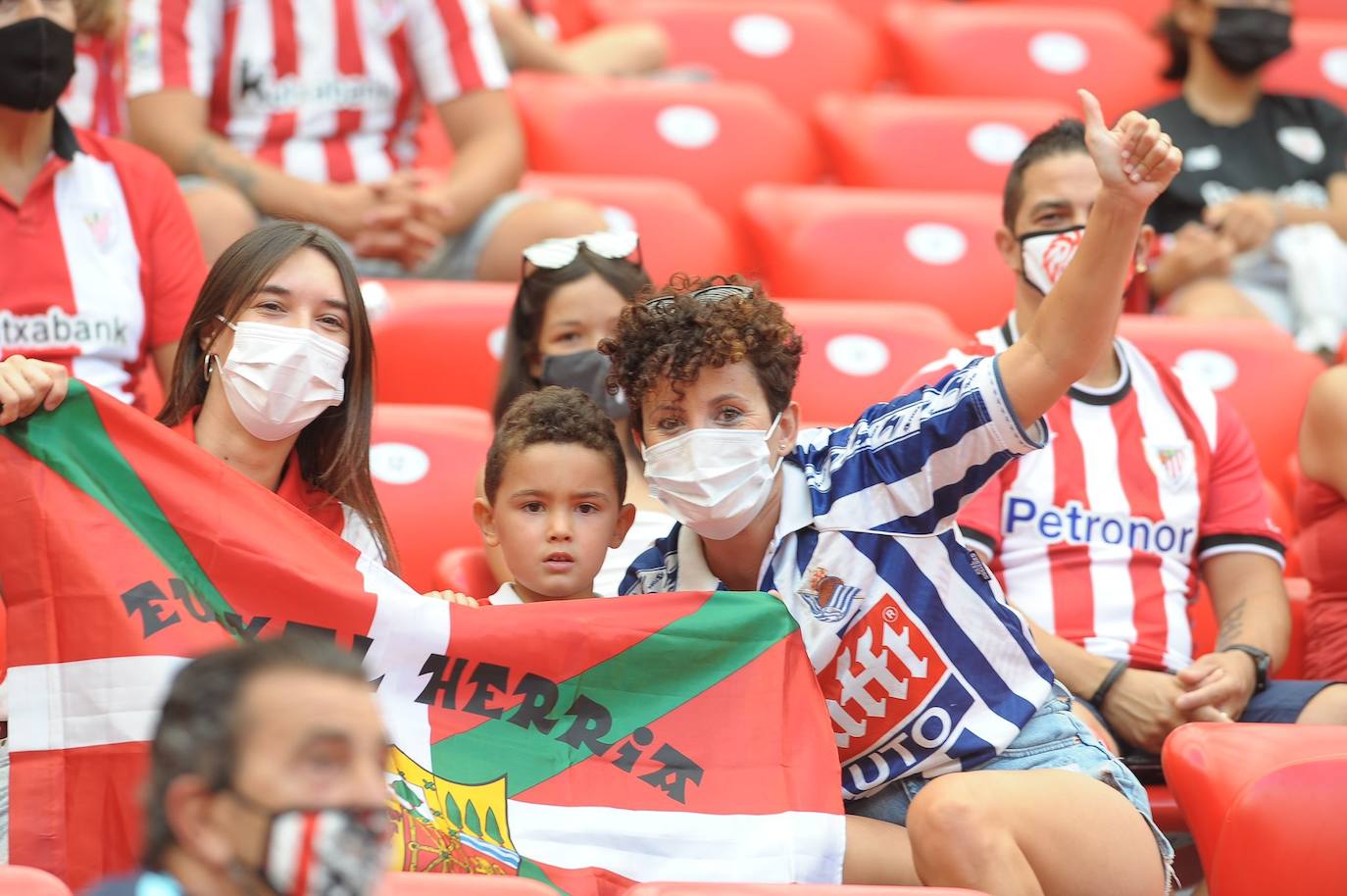 Fotos: Las mejores imágenes de la victoria de la Real en el derbi de San Mamés