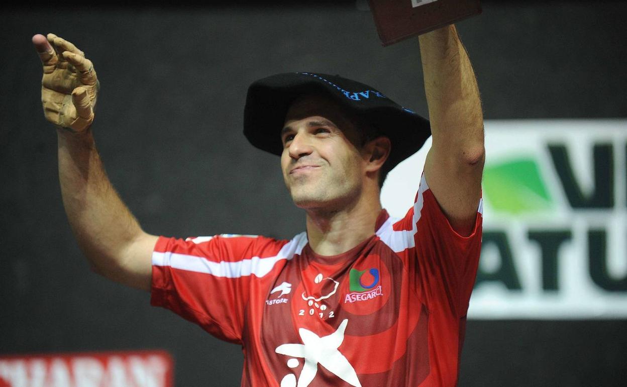 Pelota: El pelotari Aimar Olaizola se despide tras más de 20 años en los frontones