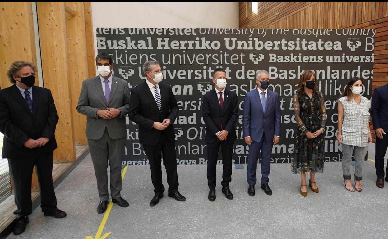 Ezeizabarrena, Goia, Olano, Bildarratz, Urkullu, Ferreira, Tejeria, Itxaso y Fert. 