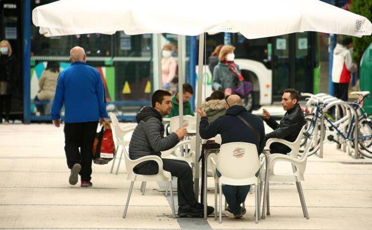AEK-k mintzapraktika programetan izena emateko epea ireki du