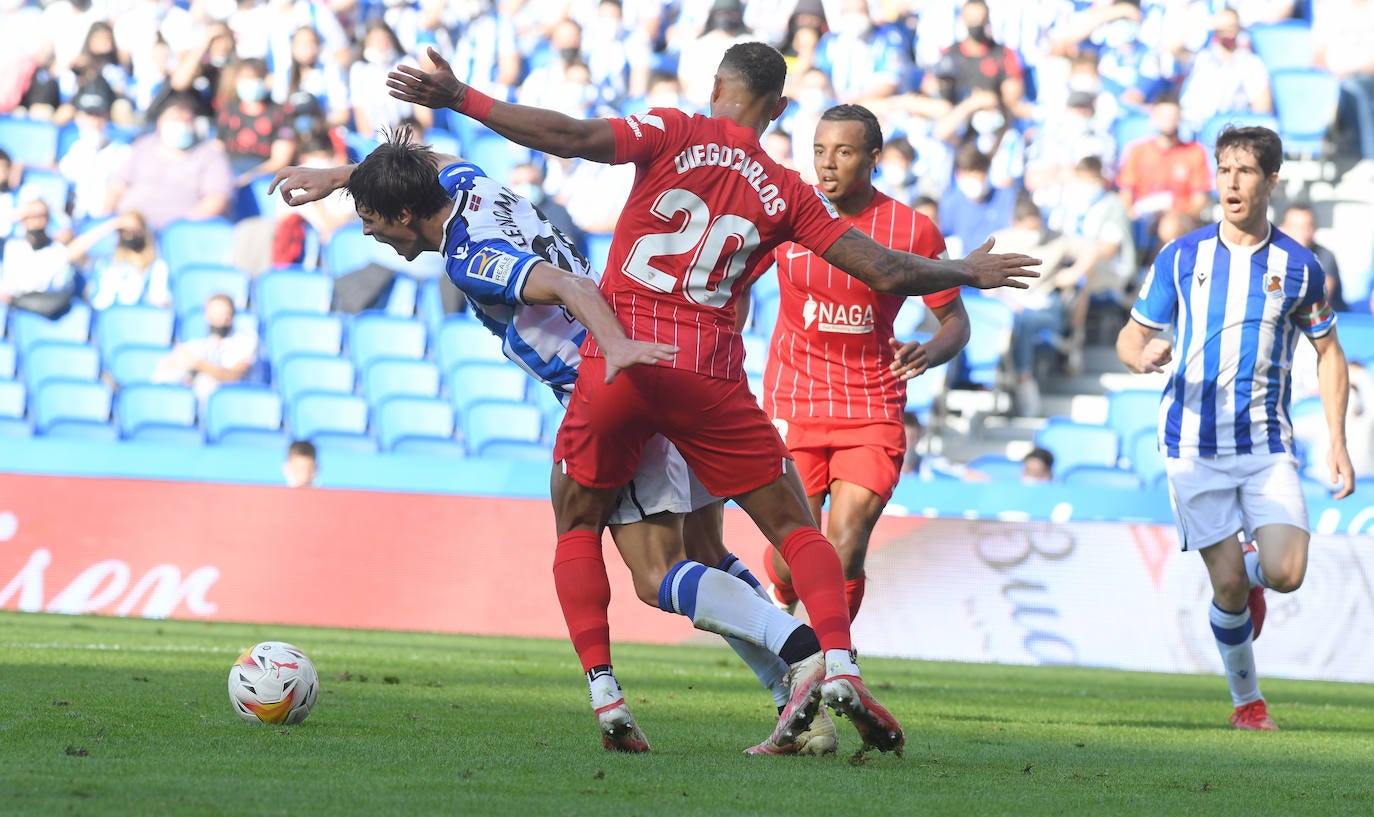 Fotos: Las mejores imágenes del partido entre la Real Sociedad y el Sevilla