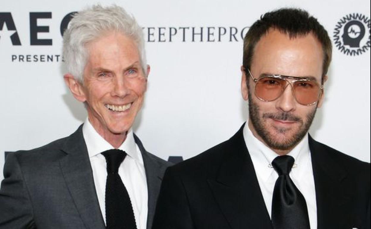 Tom Ford (derecha), con su marido. 