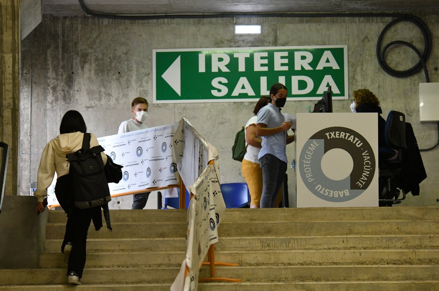 Durante estos últimos días abierto, están pasando por Illunbe cada día entre 600 y 1.200 personas.