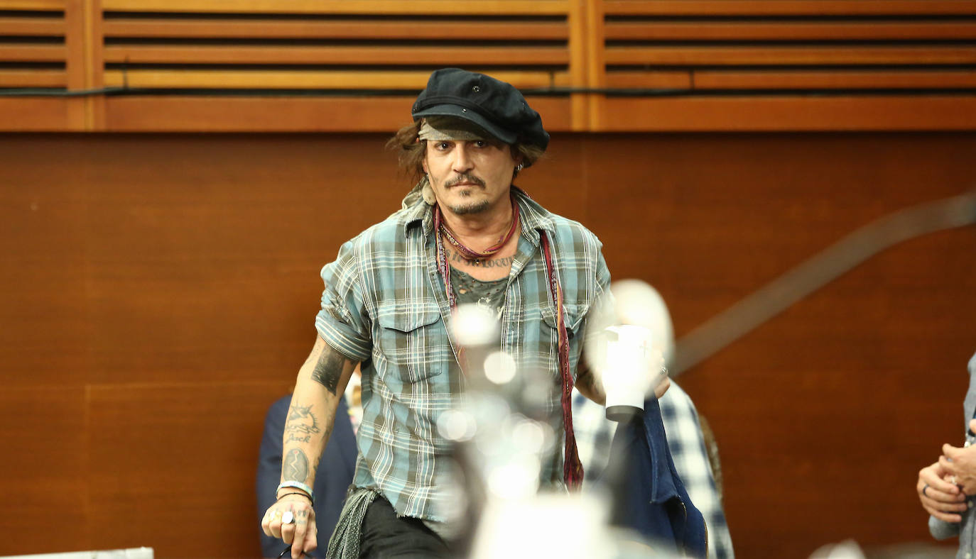 Fotos: Johnny Depp acapara todas las miradas del festival