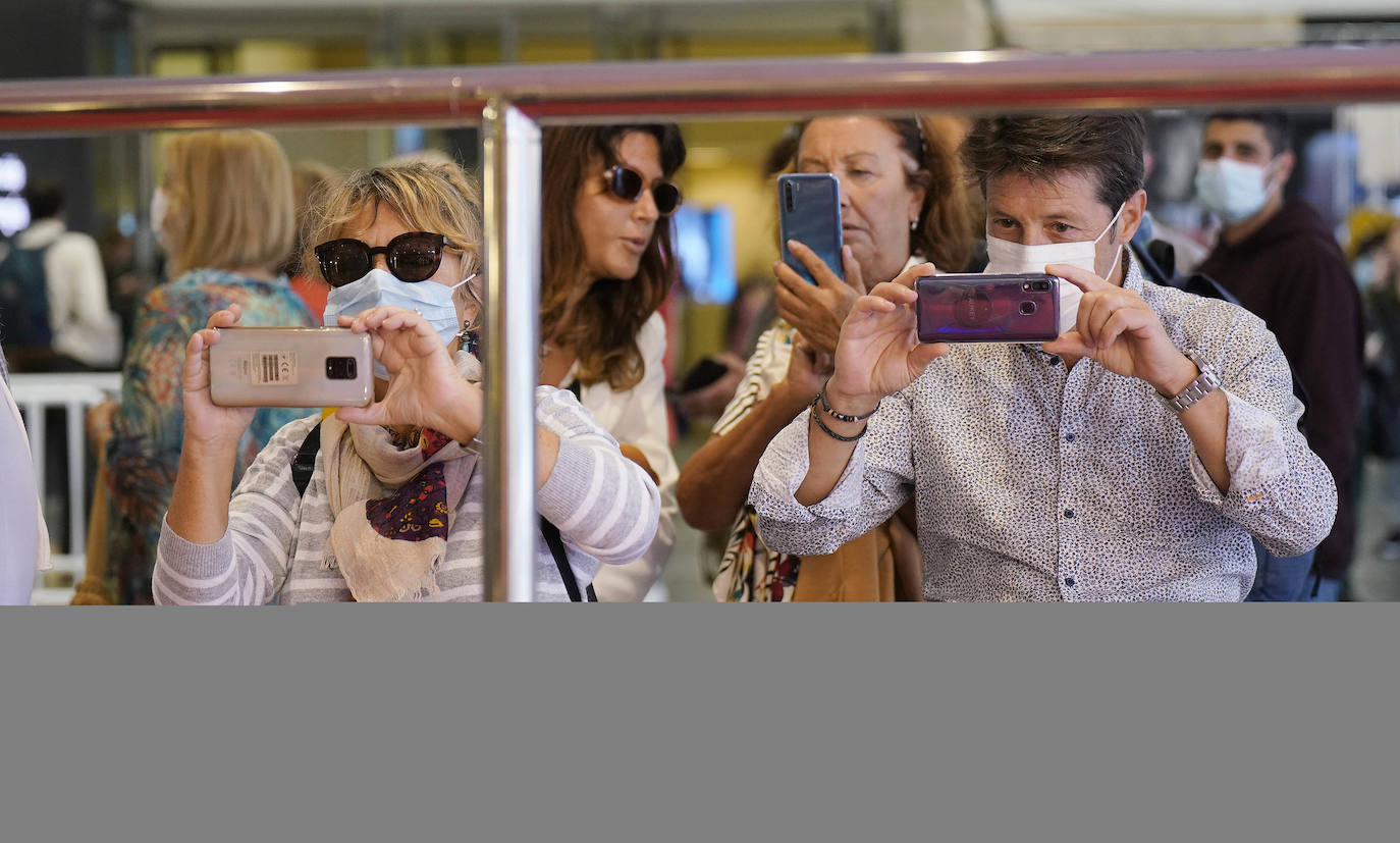 Fotos: Los actores de &#039;Quién lo impide&#039; desfilan por la alfombra roja