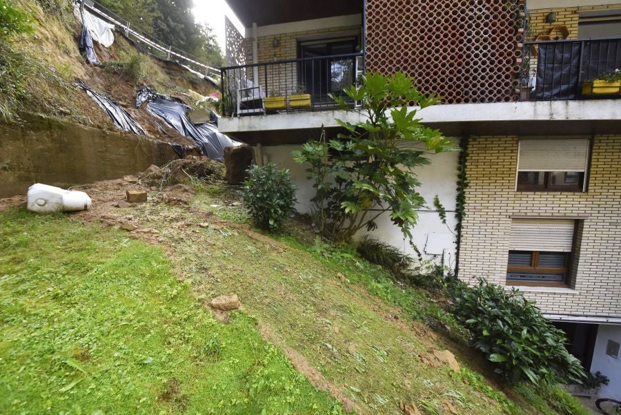 Fotos: Los vecinos de Ulia temen los desprendimientos