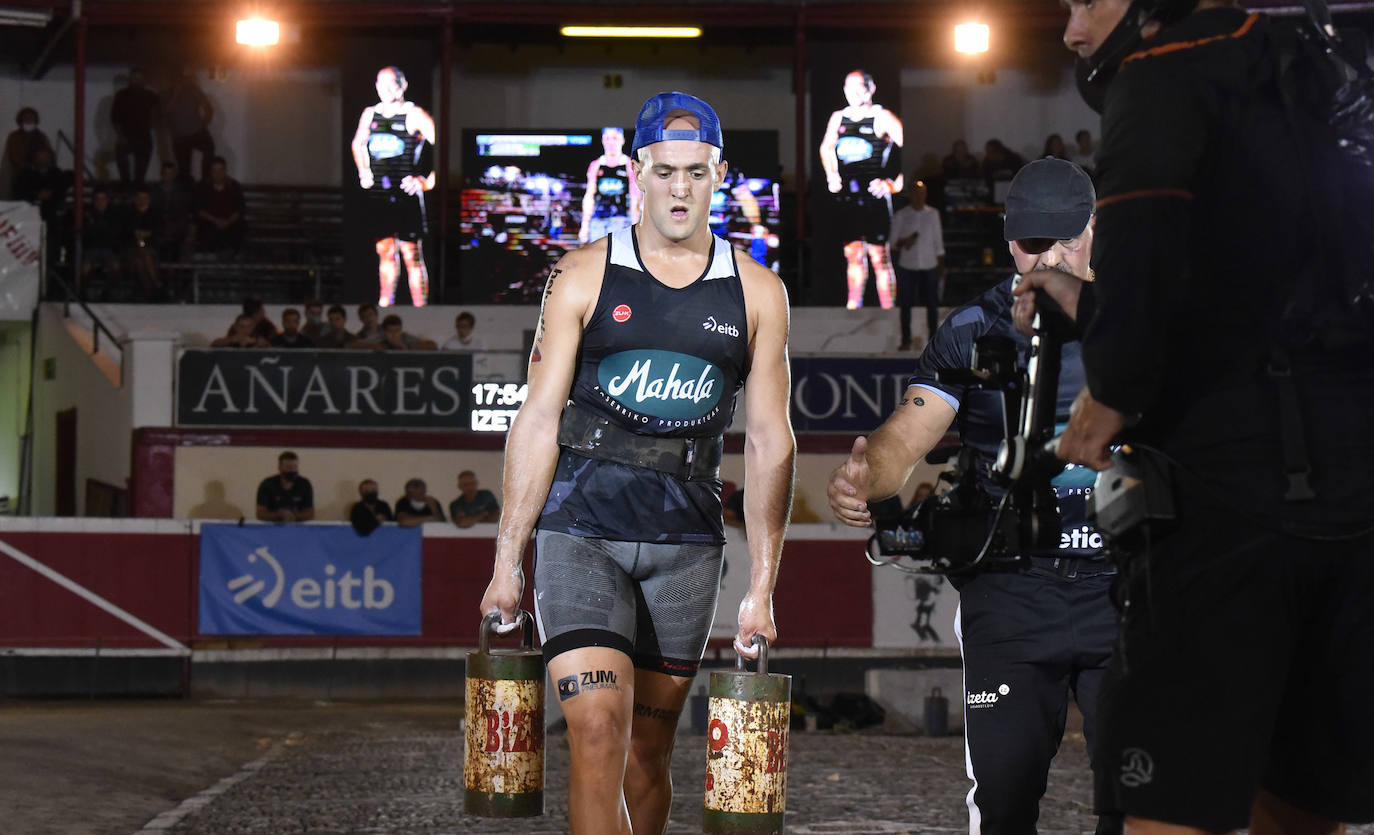 Fotos: &#039;Izeta VI&#039; se proclama campeón de la cuarta edición del Pentatlón Vasco