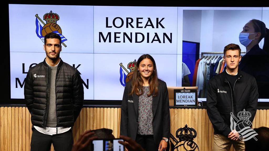Fotos: Loreak Mendian y la Real Sociedad, juntos hasta 2023