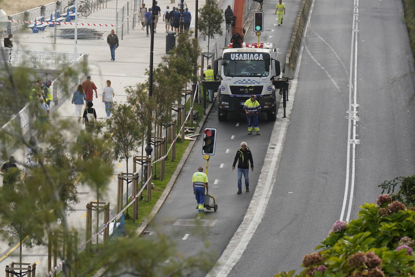 Fotos: Coto a los vehículos privados en La Concha