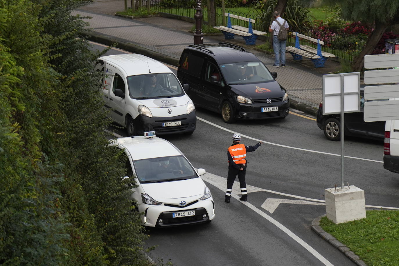 Fotos: Coto a los vehículos privados en La Concha