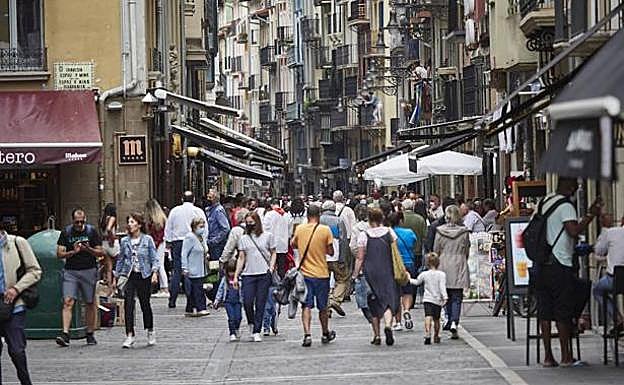Navarra anuncia el fin de todas las restricciones salvo el uso de la mascarilla