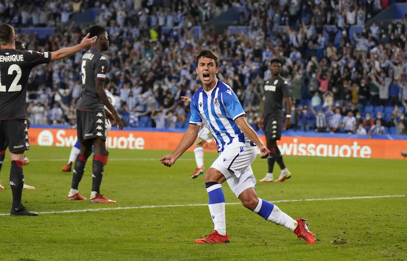 Fotos: Las mejores imáganes de partido entre la Real Sociedad y el Mónaco en Anoeta