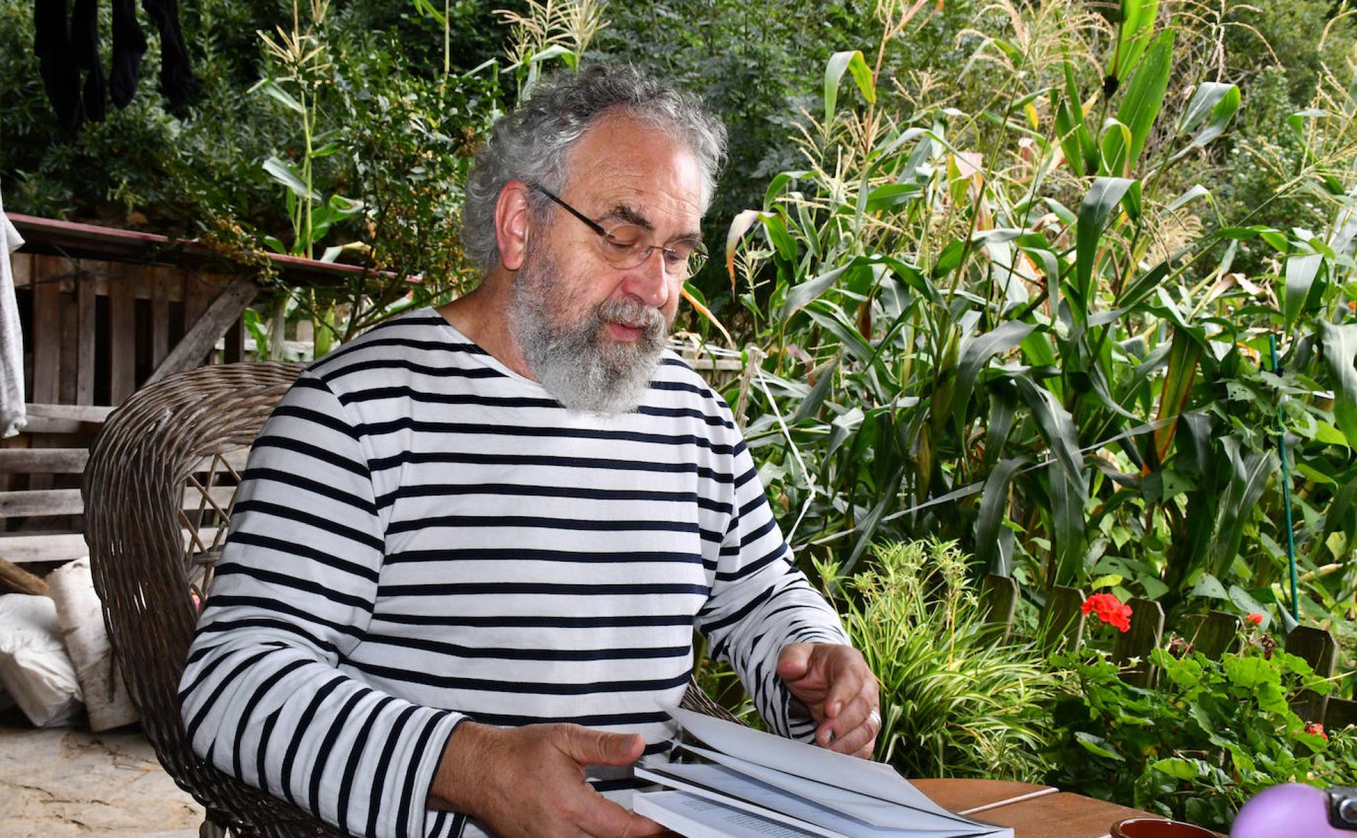 Gertaera historikoei buruz gordetzen den memoriari buruzko ikerketetanparte hartu du Kepa Fernandez de Larrinoa antropologoak. 