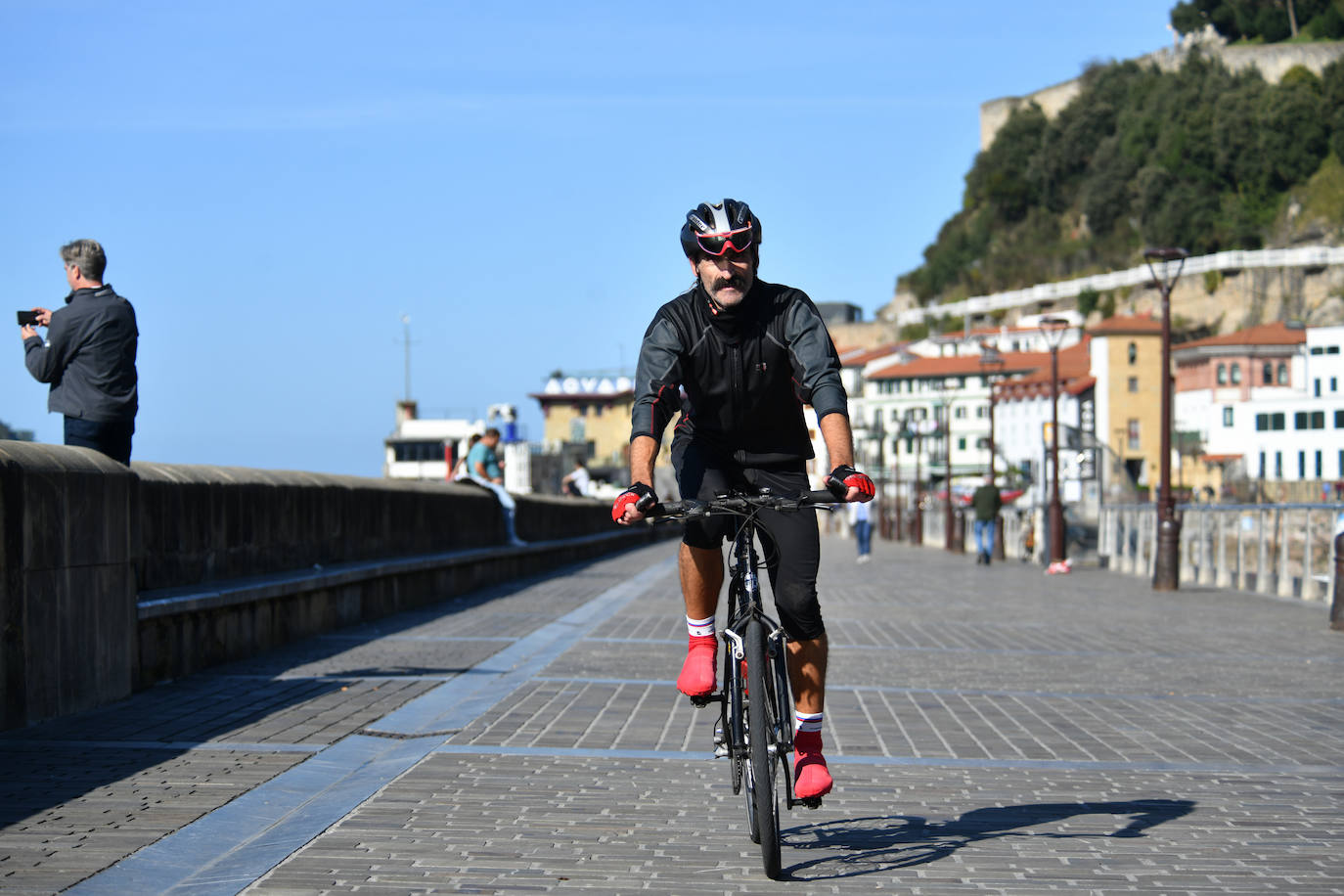 Fotos: Sol y cielos despejados en el primer día tras el fin de la emergencia sanitaria