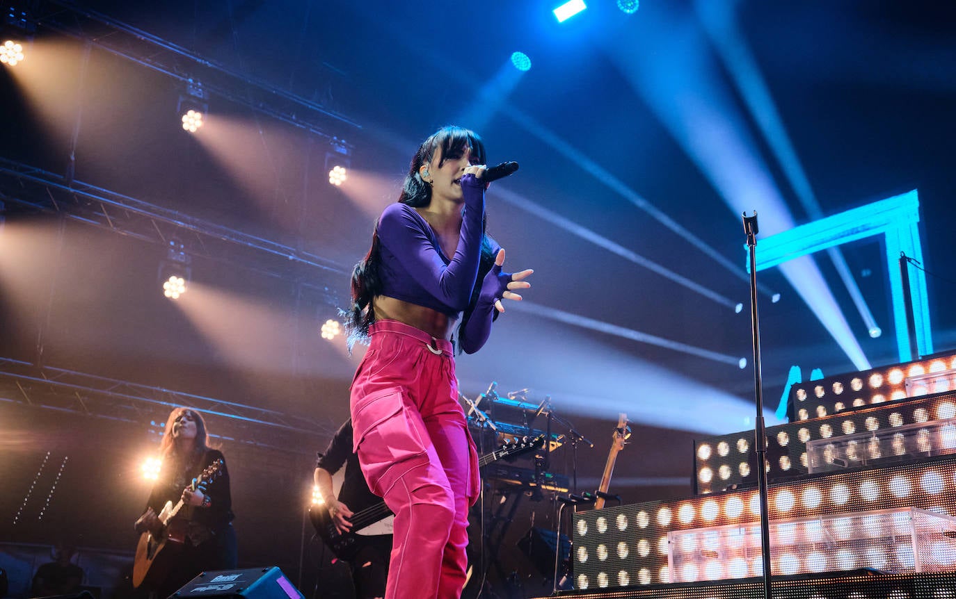 Fotos: Aitana desata la locura en el Velódromo