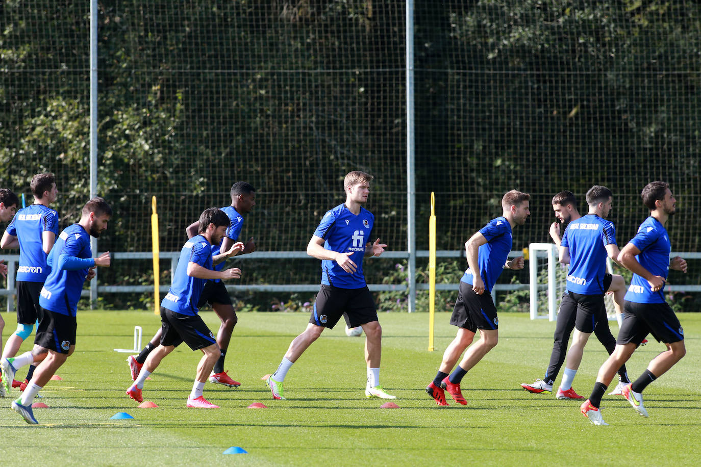 Fotos: Último entrenamiento de la Real Sociedad antes del partido en Anoeta ante el Mallorca