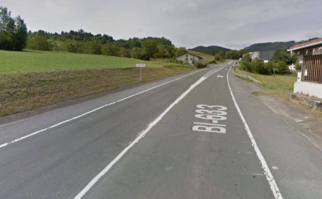 El accidente ha ocurrido en la Bi-633 en Markina. 