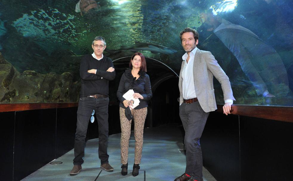 Vídeo: Charla completa entre Borja Sémper y Eduardo Madina en el Aula DV que se ha celebrado este viernes en el Aquarium moderada por Lourdes Pérez.