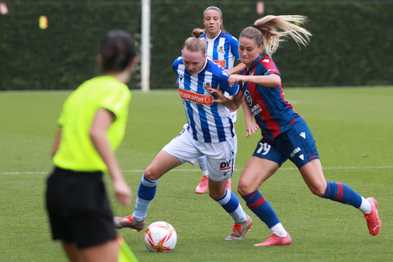 Fotos: La Real pierde su condición de invicta tras caer ante el Levante