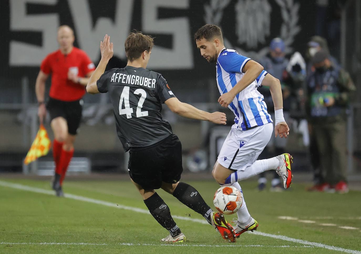 Fotos: Las mejores imágenes del partido entre el Sturm Graz y la Real Sociedad