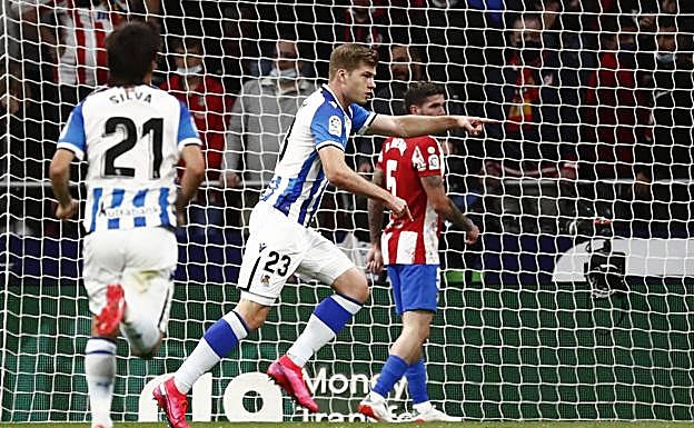 A la Real se le escapan dos puntos del Wanda (2-2)