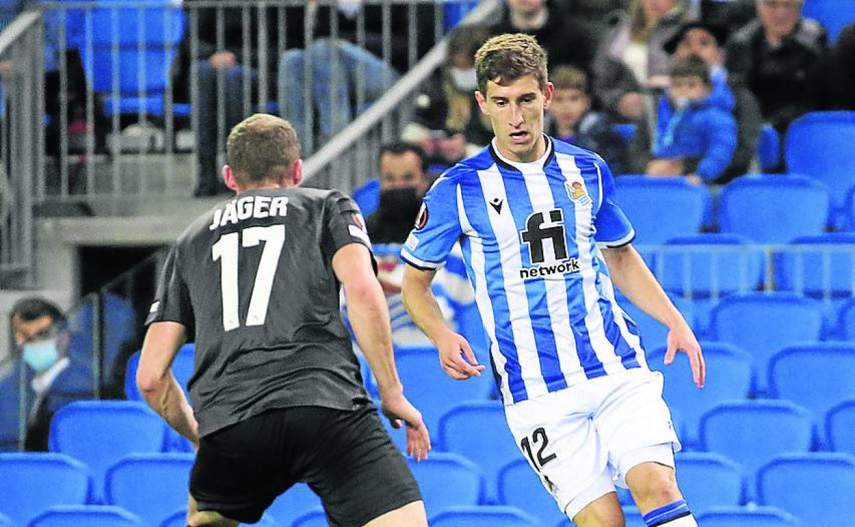 Aihen encara a Jager.