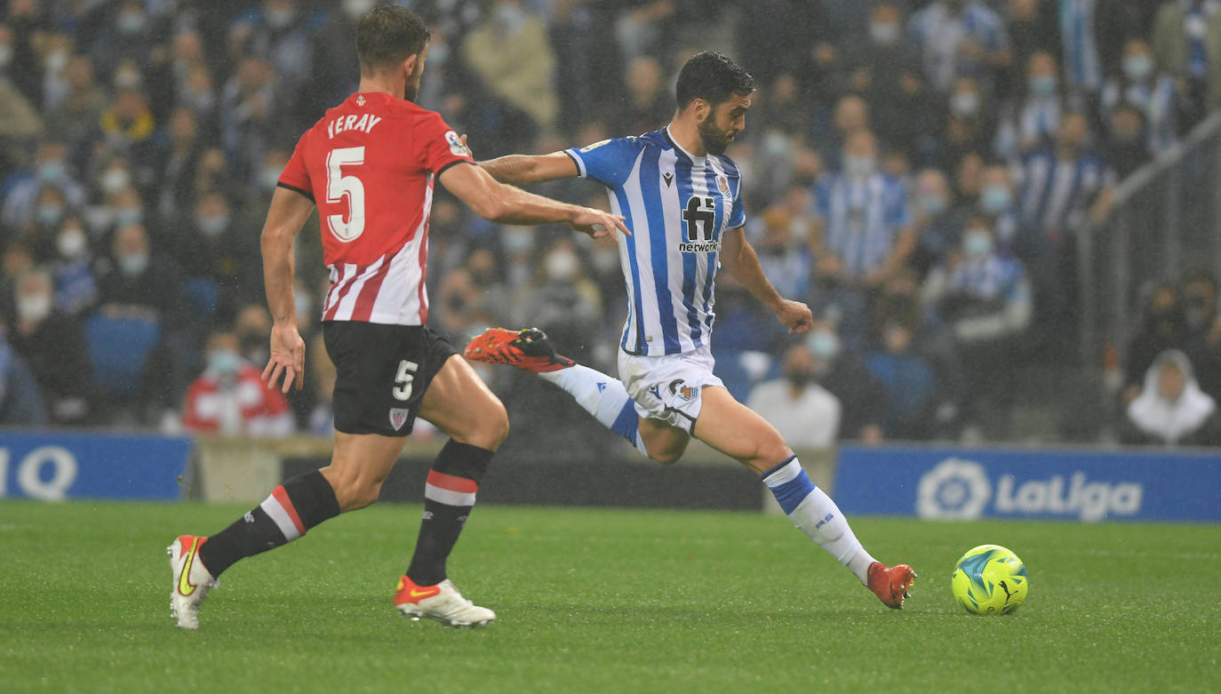 Fotos Real Sociedad - Athletic: Las mejores imágenes del derbi entre la Real Sociedad y el Athletic