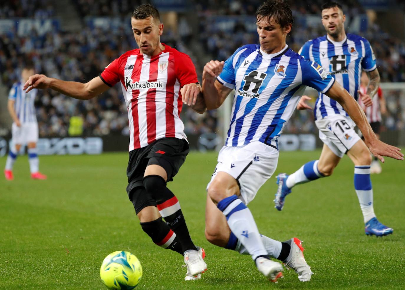 Fotos Real Sociedad - Athletic: Las mejores imágenes del derbi entre la Real Sociedad y el Athletic