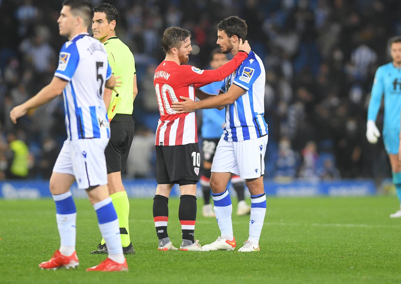 Fotos Real Sociedad - Athletic: Las mejores imágenes del derbi entre la Real Sociedad y el Athletic