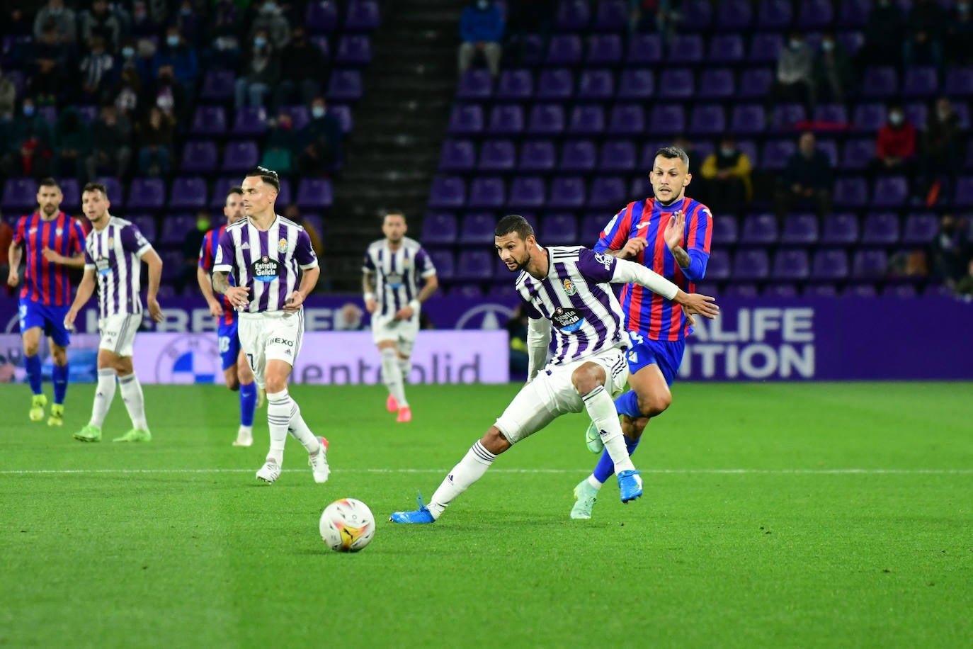 Fotos: Las mejores imágenes del partido entre el Valladolid y el Eibar