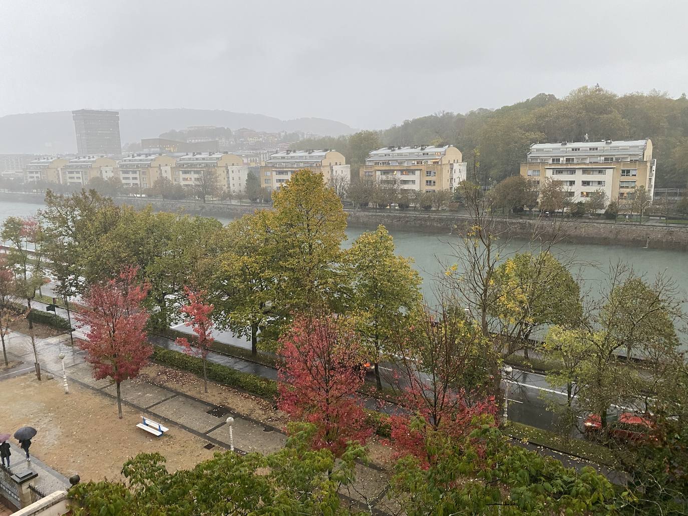 Fotos: Activan el aviso amarillo por galerna para esta tarde