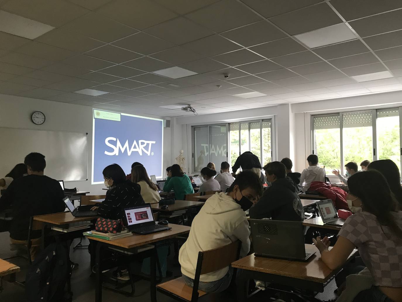 Alumnos de bachillerato.