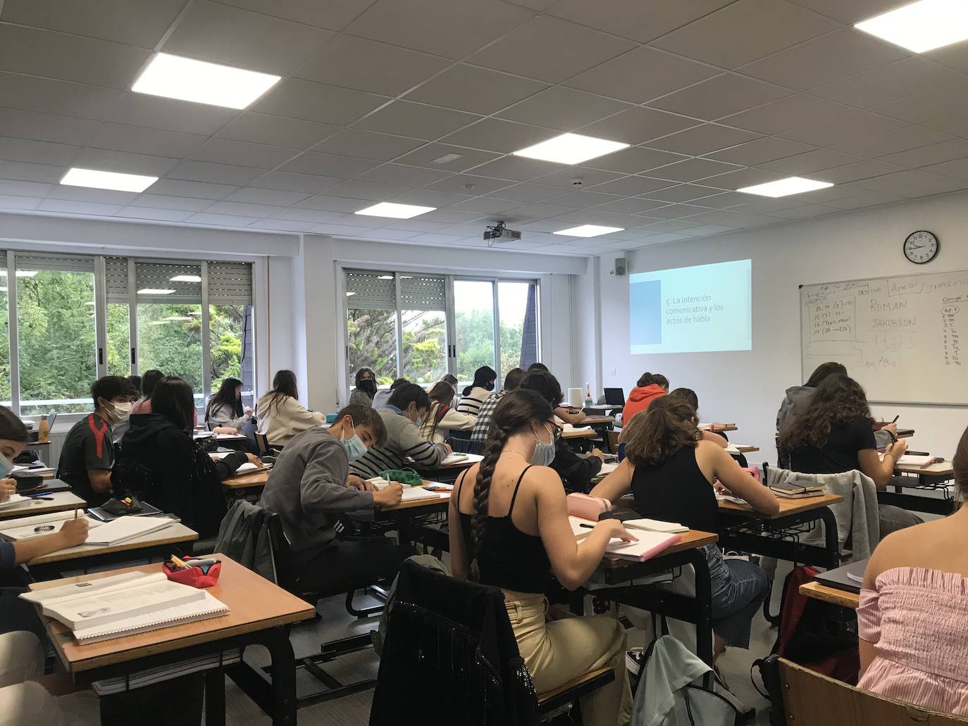 Alumnos de bachillerato.