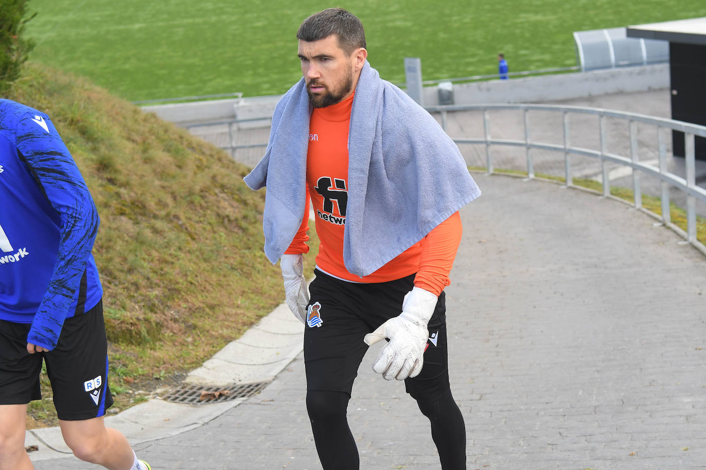 Fotos: Oyarzabal y Zubeldia, con problemas en el pubis, fuera de la lista para el Sadar