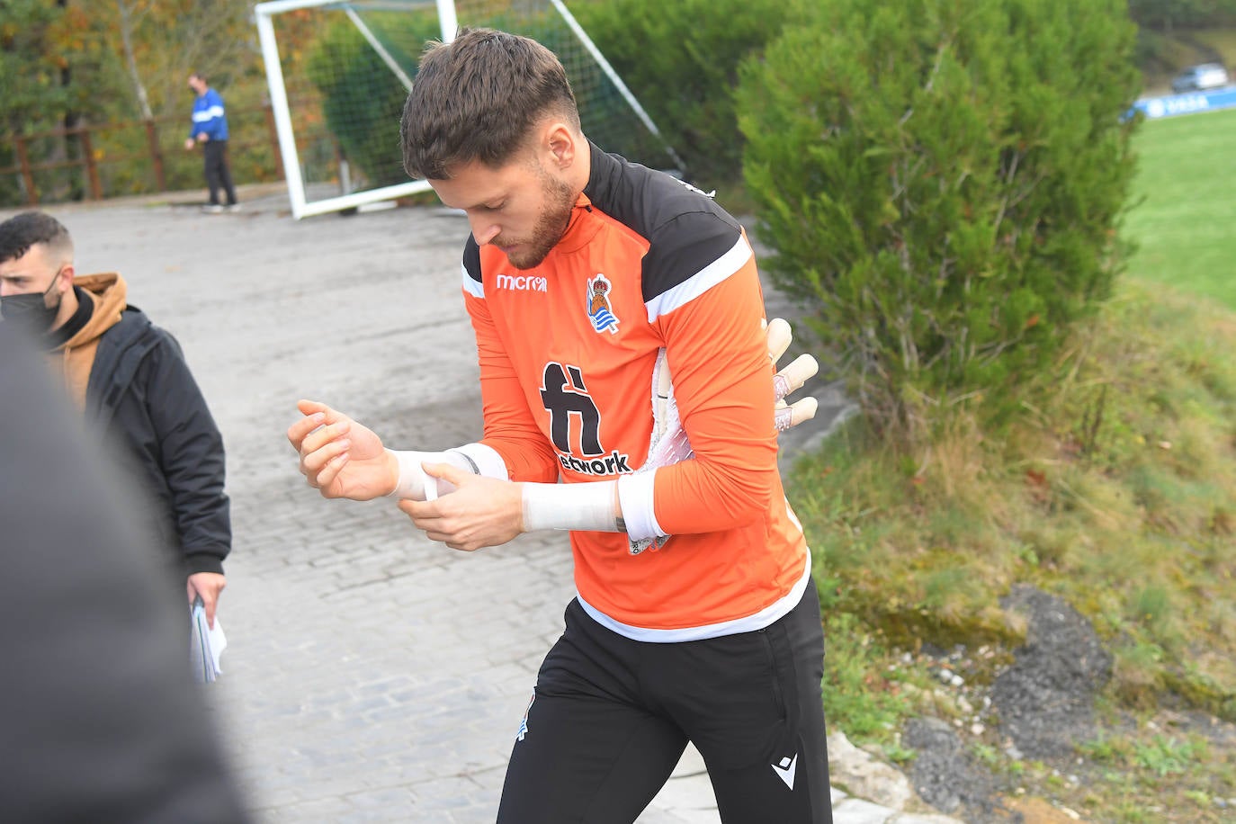 Fotos: Oyarzabal y Zubeldia, con problemas en el pubis, fuera de la lista para el Sadar