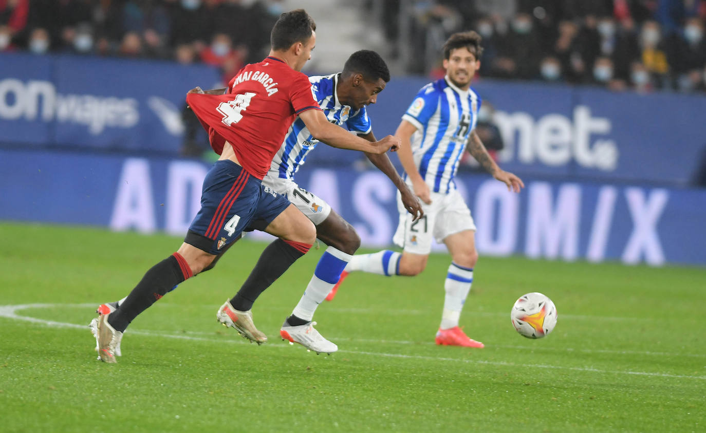 Fotos: Las mejores imágenes del Osasuna - Real Sociedad