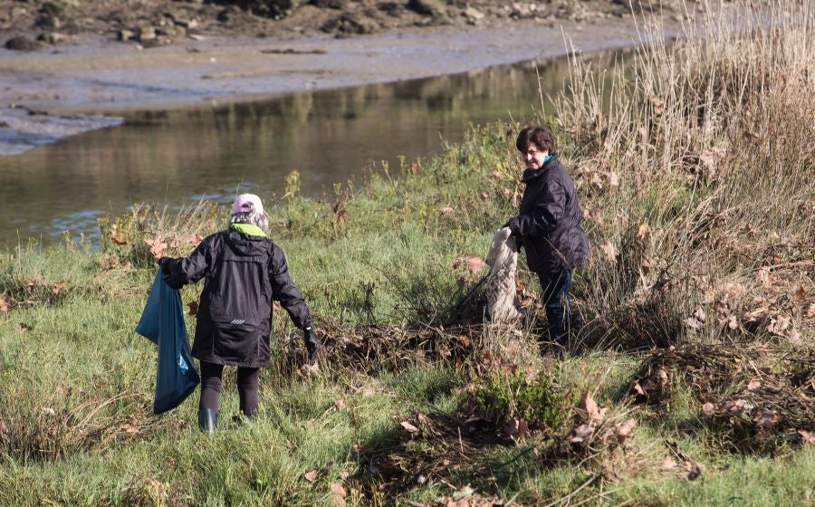 Fotos: Recogida de basura marina en Jaizubia