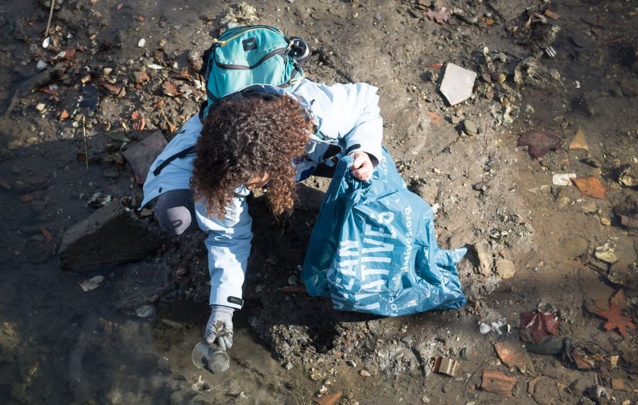 Fotos: Recogida de basura marina en Jaizubia