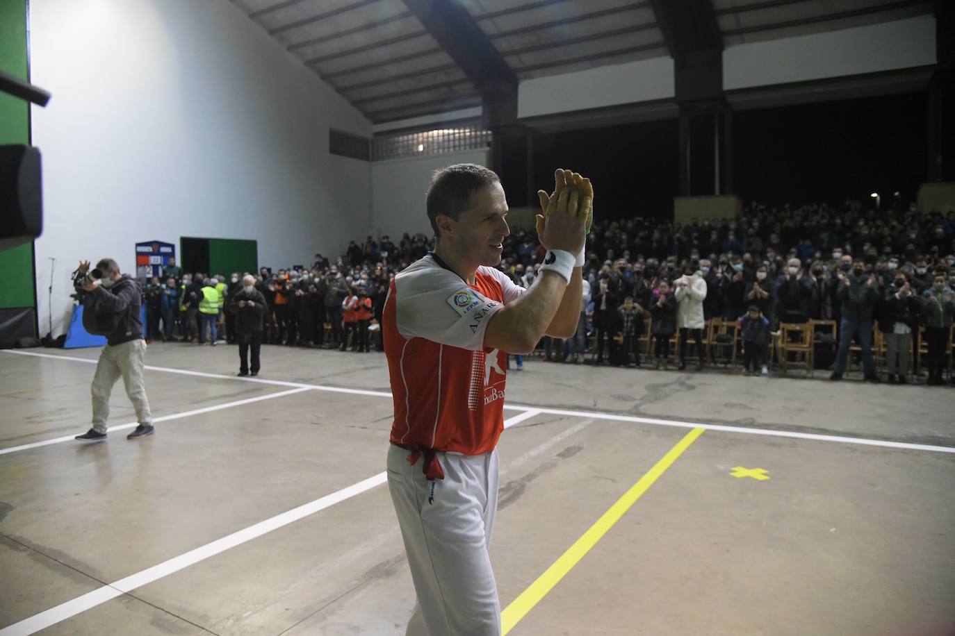 Fotos: Aimar Olaizola se despide de la pelota en Goizueta