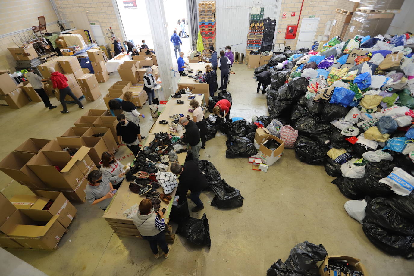 Fotos: Zapatos para 100.000 refugiados