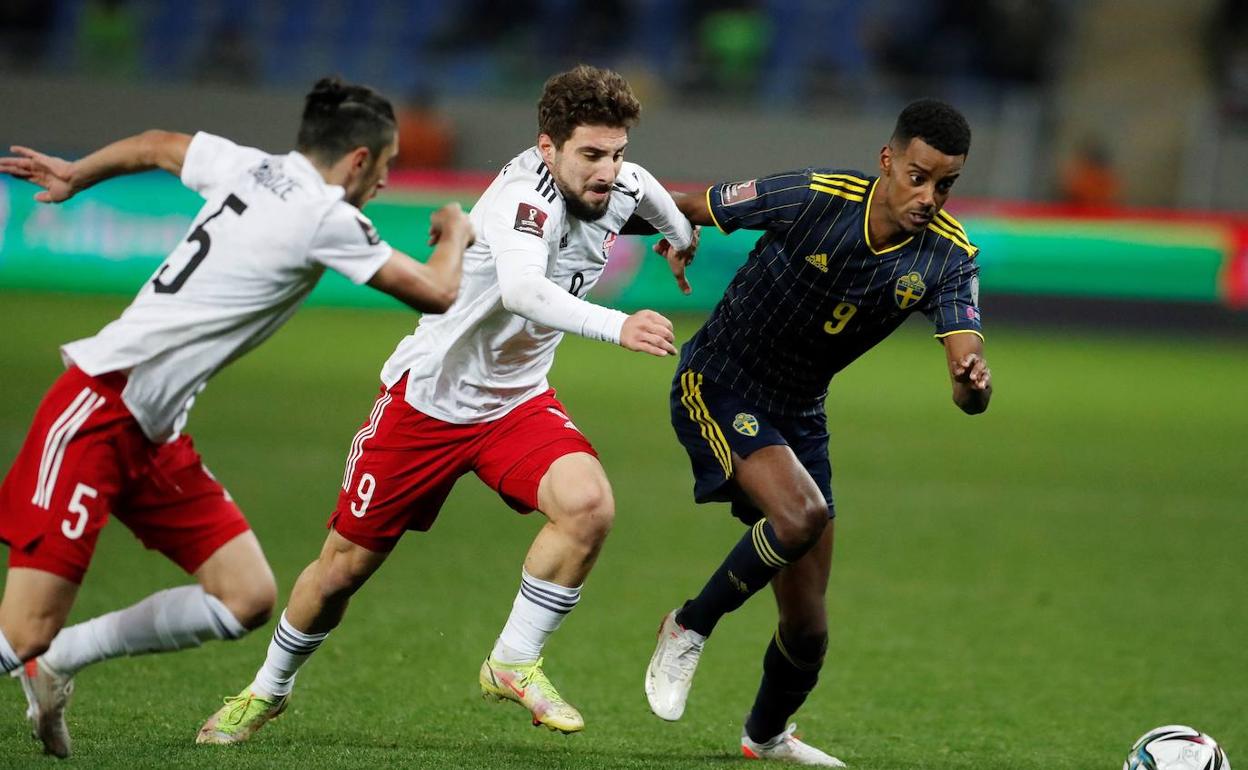 Isak, en el choque ante Georgia. 