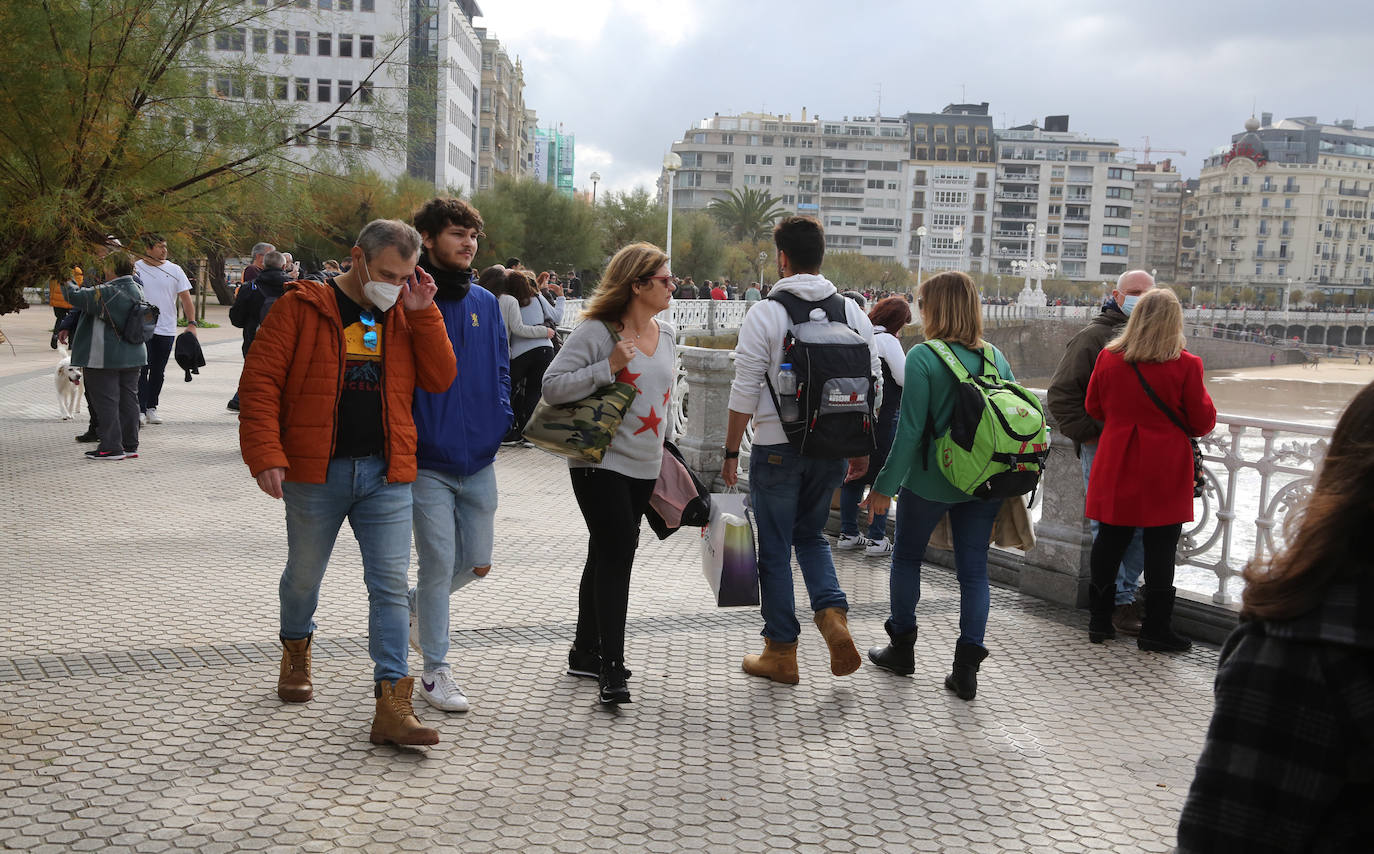Euskadi pide al Tribunal Superior aplicar el certificado Covid en ocio nocturno y restaurantes