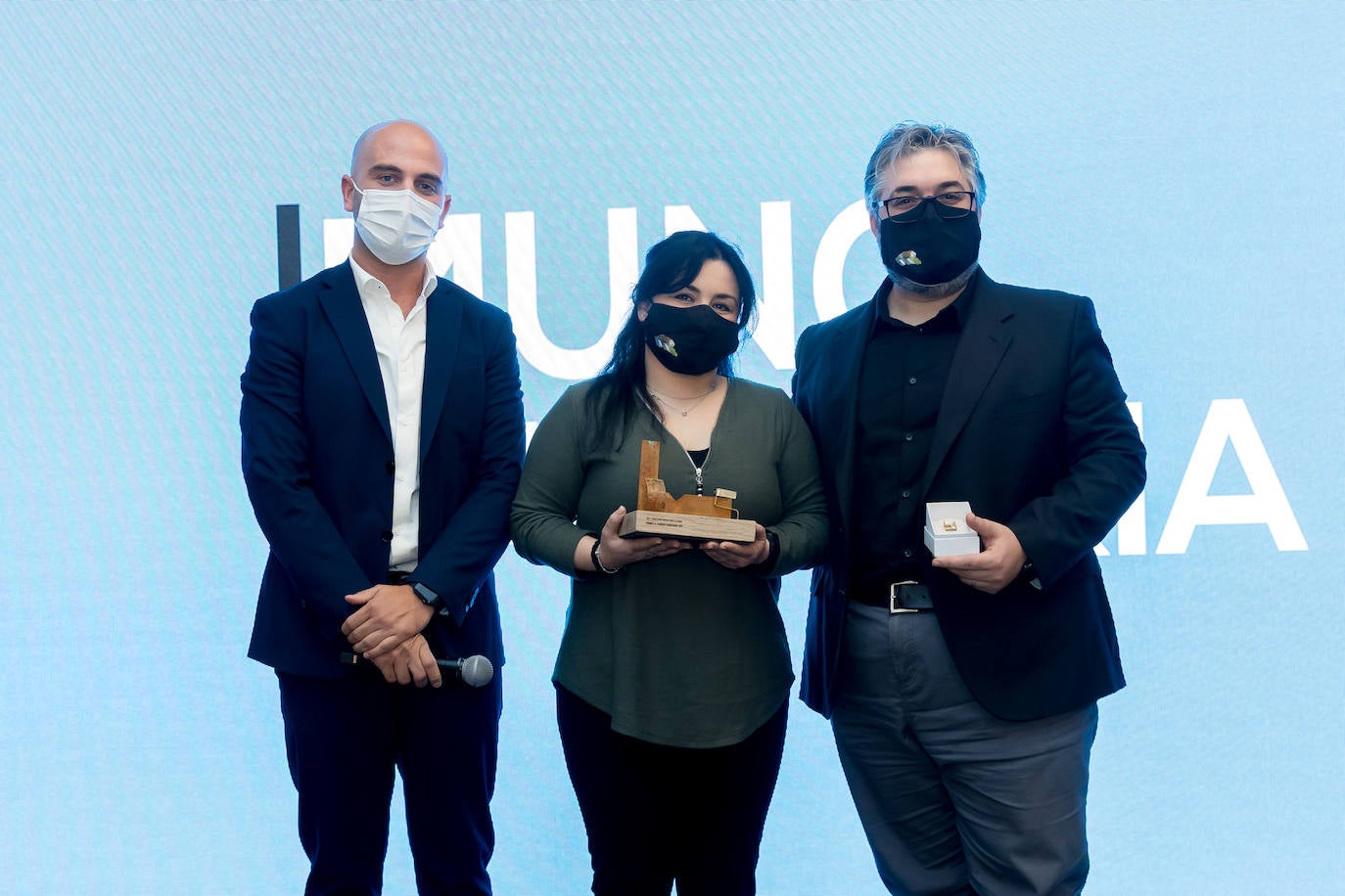 Fotos: Los rostros más conocidos de la ciudad no se pierden la Gala del Comercio donostiarra