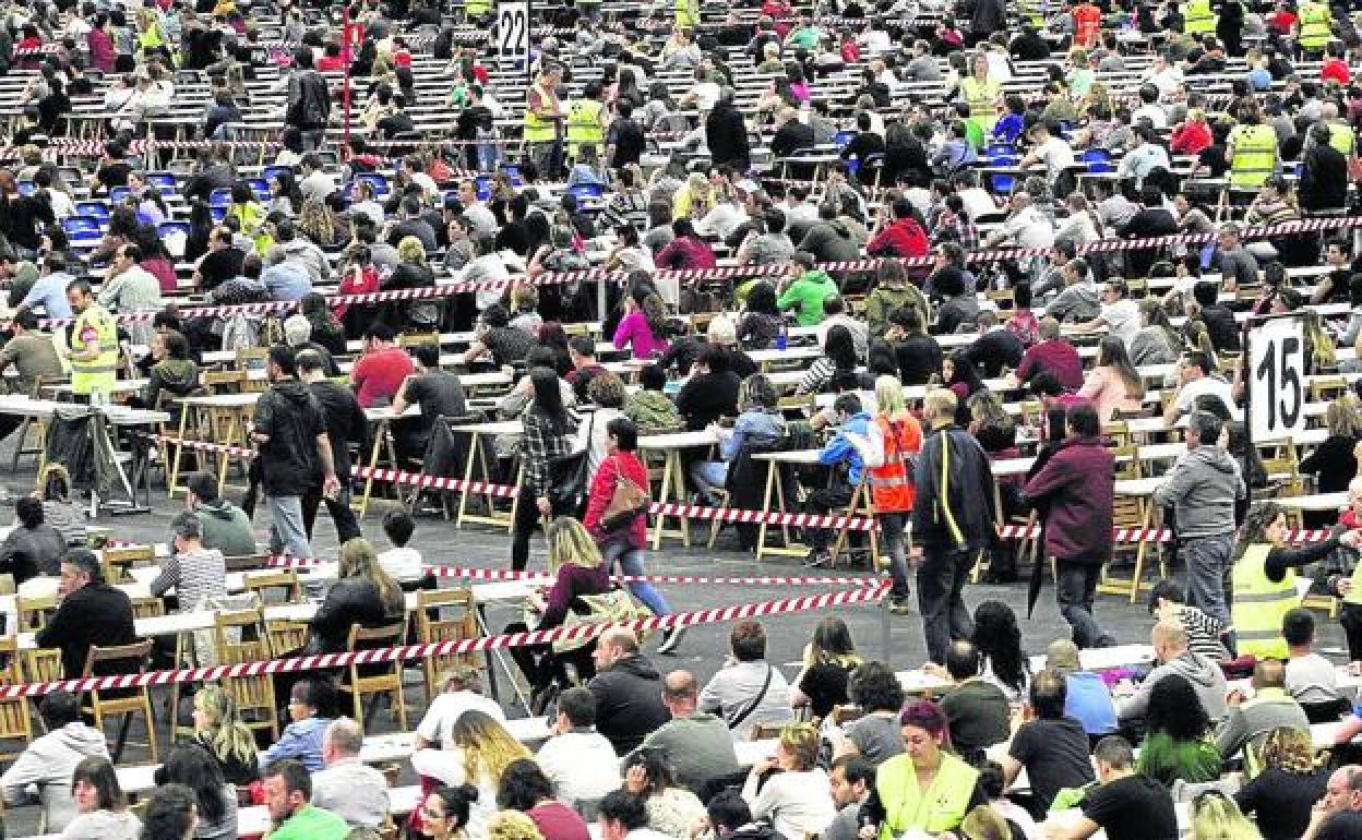 Una de las oposiciones convocadas por Osakidetza en 2018 en el BEC, en este caso para los aspirantes a celador. 