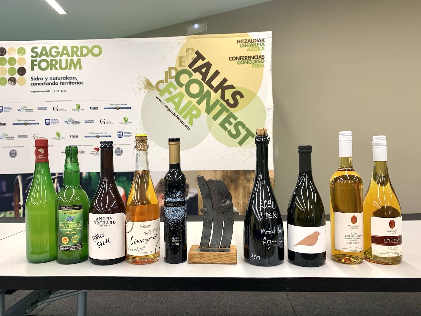 Fotos: III Concurso de Sidra Internacional del Sagardo celebrado este domingo en el Kursaal